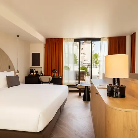 Belinda & Hotel Parigi